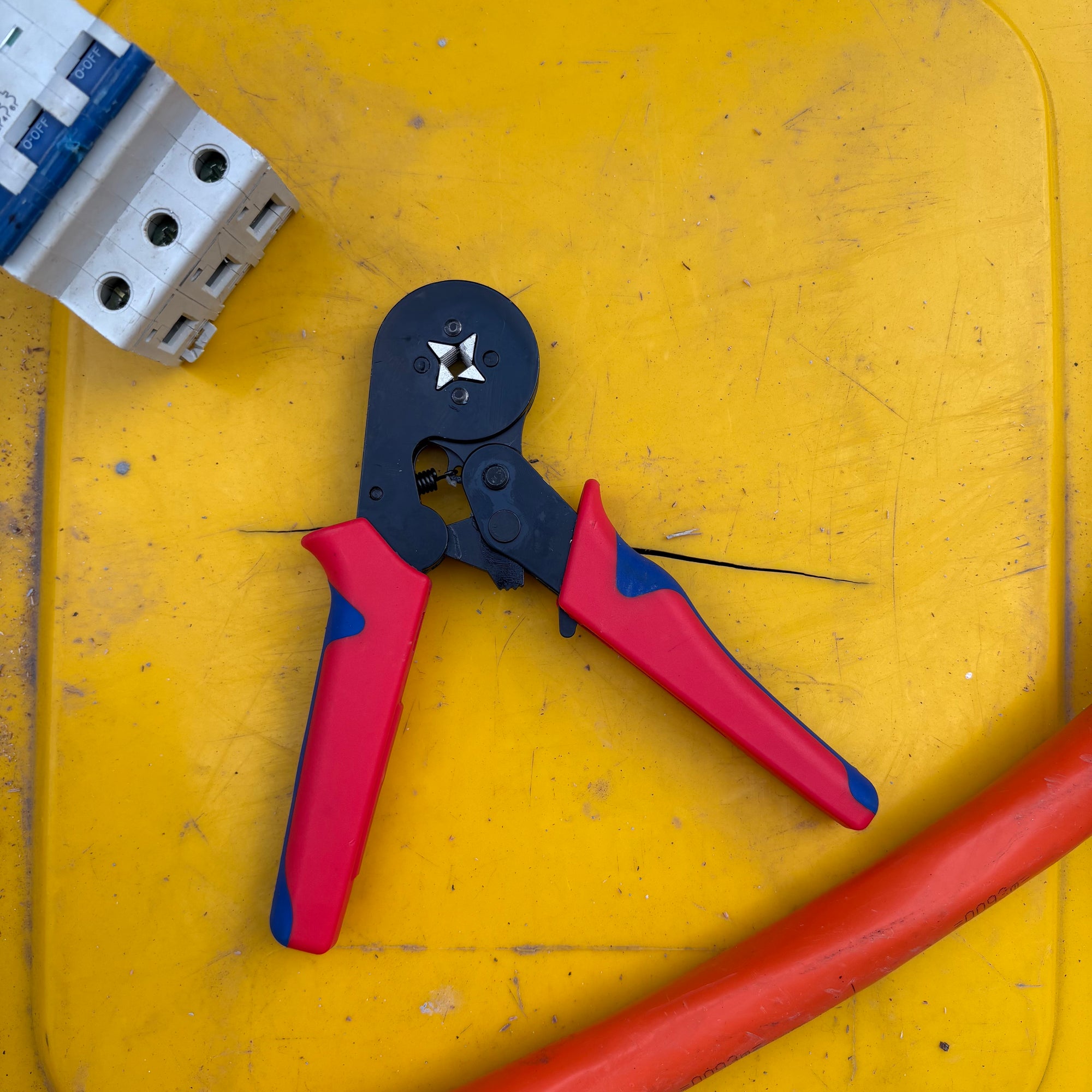 SmartSpark Bootlace Crimper